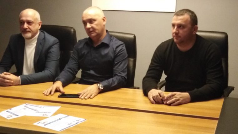 СТРУКОВНИ СИНДИКАТИ О ЗАШТИТИ ЗДРАВСТВЕНИХ РАДНИКА