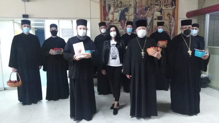 СВЕШТЕНСТВО У ВАСКРШЊОЈ ПОСЕТИ